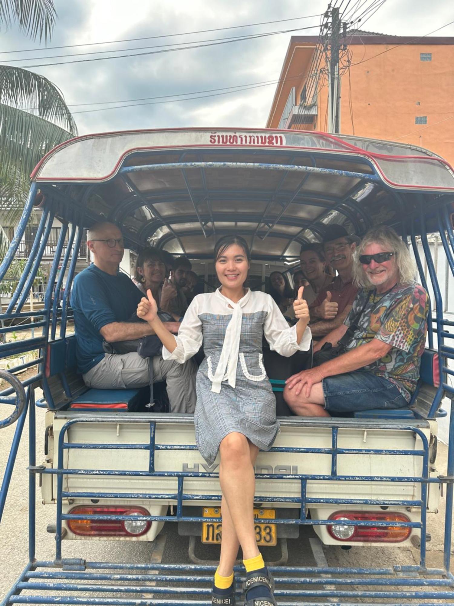 Vang Vieng Guesthouse Luaran gambar